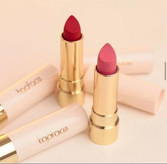 TOPF .PROHD RICH MATTE LIPSTICK (Hyaluronic Acid, Vitamin E, Macadamia Oil, Jojoba Oil, Coconut Oil...